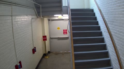 3872FHOB01Stair8_2021-01-06_13h29min08s377ms.mp4
