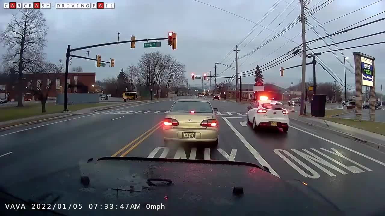 How Not To Drive #49 Car Crash Compilation Caught on Dashcam 2022