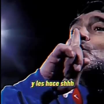 Maradona explicando la diferencia entre Ronaldo y Messi