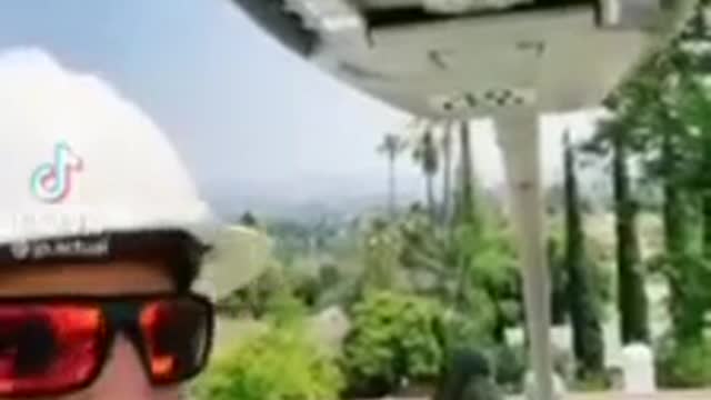 They are now installing 5G technology even in the street lamps.