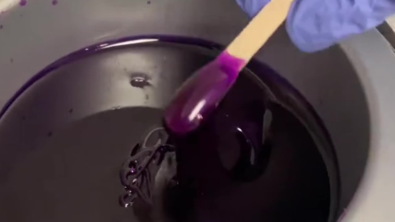 Experience the Magic: Melting and Reviewing Sexy Smooth Purple Seduction Synthetic Hard Wax