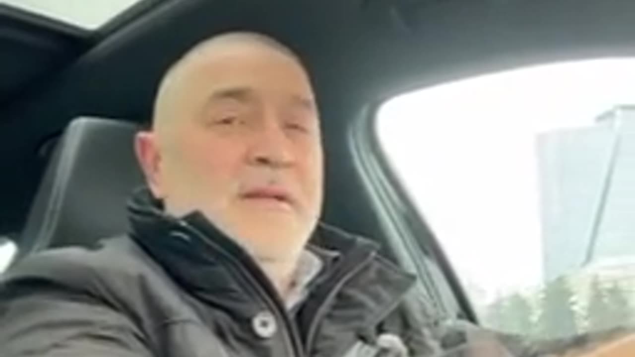 Doi comuniști, chinez și american, la Moscova