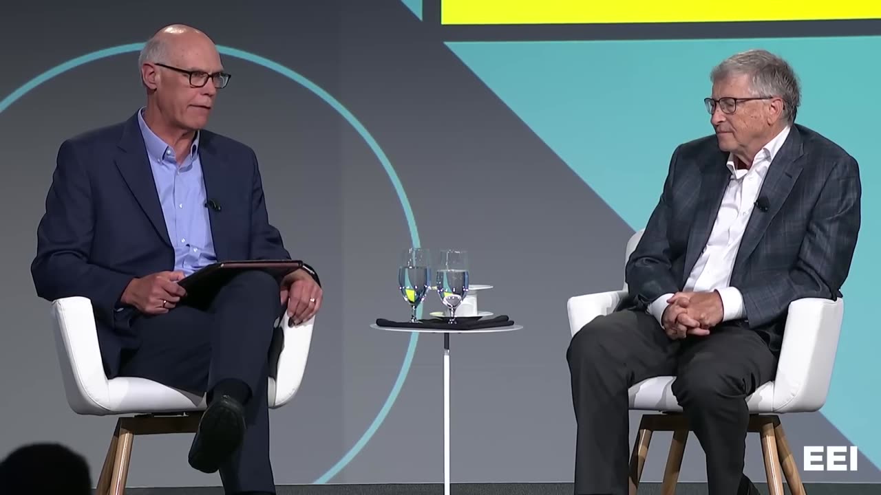 Bill Gates and Outgoing EEI Chair Warner Baxter, Executive Chairman, Ameren Corporation at EEI 2023