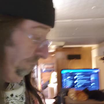 NYE | The Lads Skoolie Life Vlog-011 | #shorts