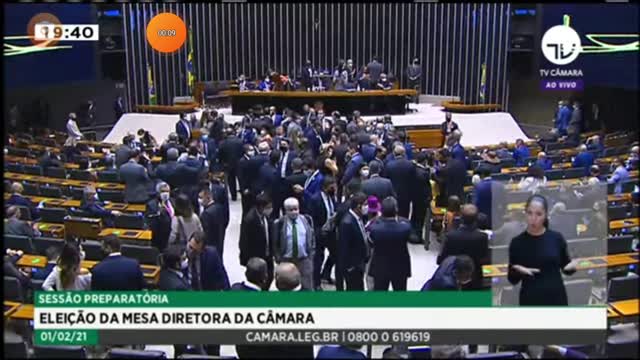 Inocente povo ingênuo, você não pode imaginar a perversão