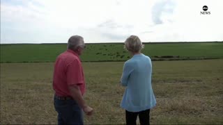 Warren gets schooled by Iowa farmer on Green New Deal