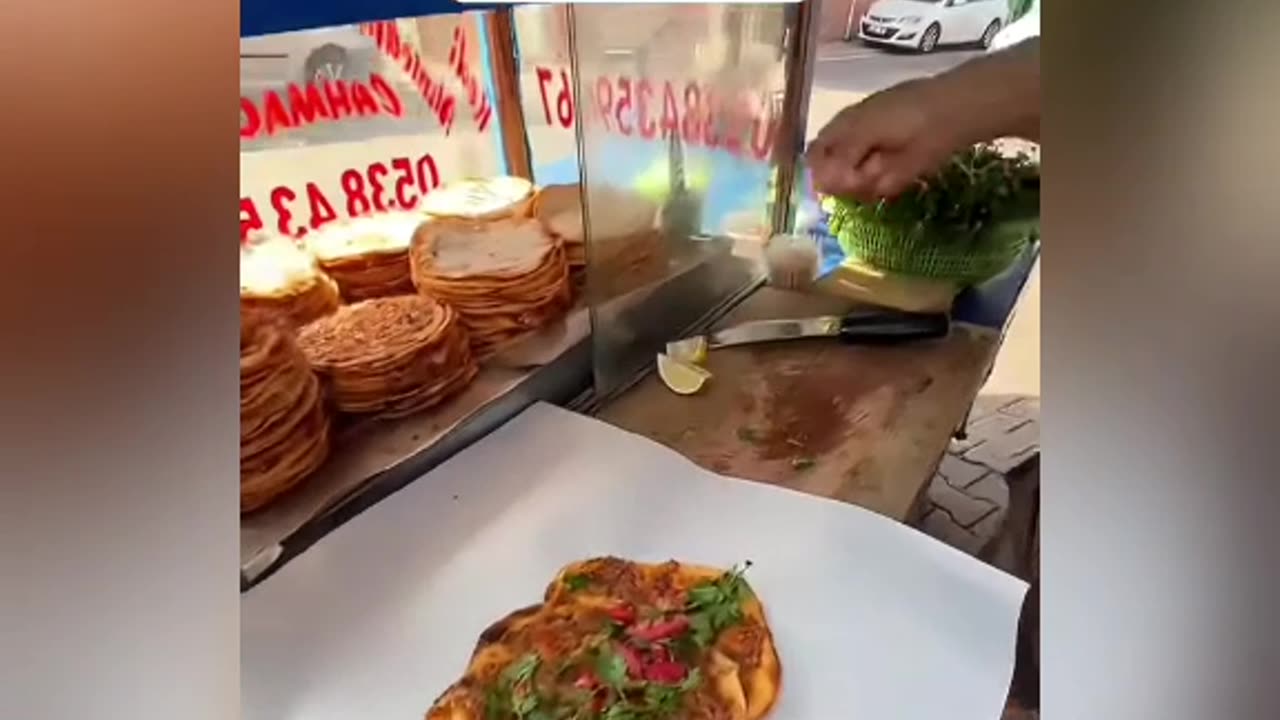 Street Pizza in Italy