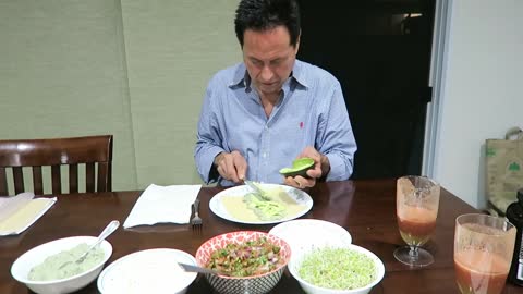 DTM & LOU. CREATING BEANLESS DIP