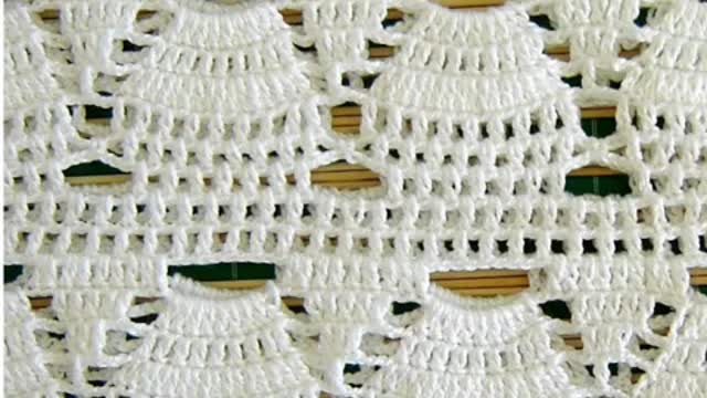 Fai anche questa tunica e anche una blusa sempre all'uncinetto, con le scheme incluse
