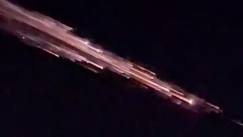 Incredible Sky Display - Meteors? Space Debris?