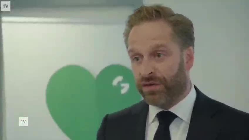 Prikpooijer Hugo manipuleert, beliegt, bedriegt en chanteert de Nederlandse bevolking