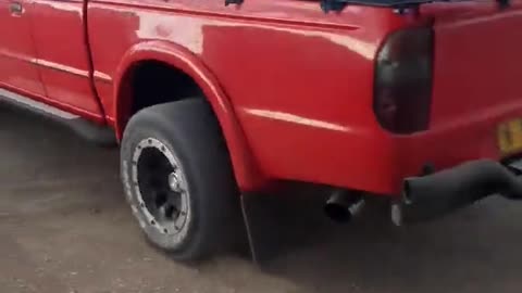 Ford Ranger V8