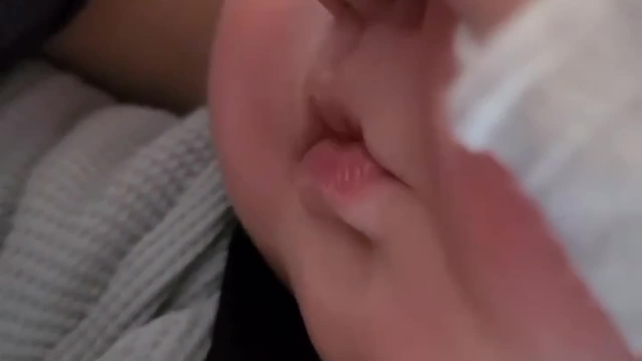 Cute baby 🥰👶👶