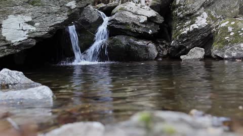 cachoeira é um lugar ótimo para se visitar