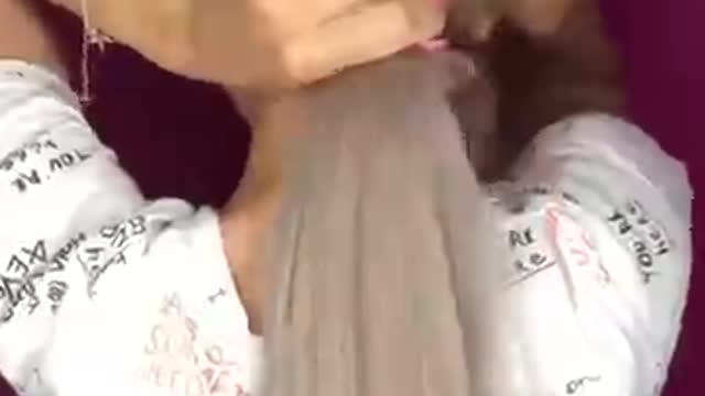 Ponytail without hair tie