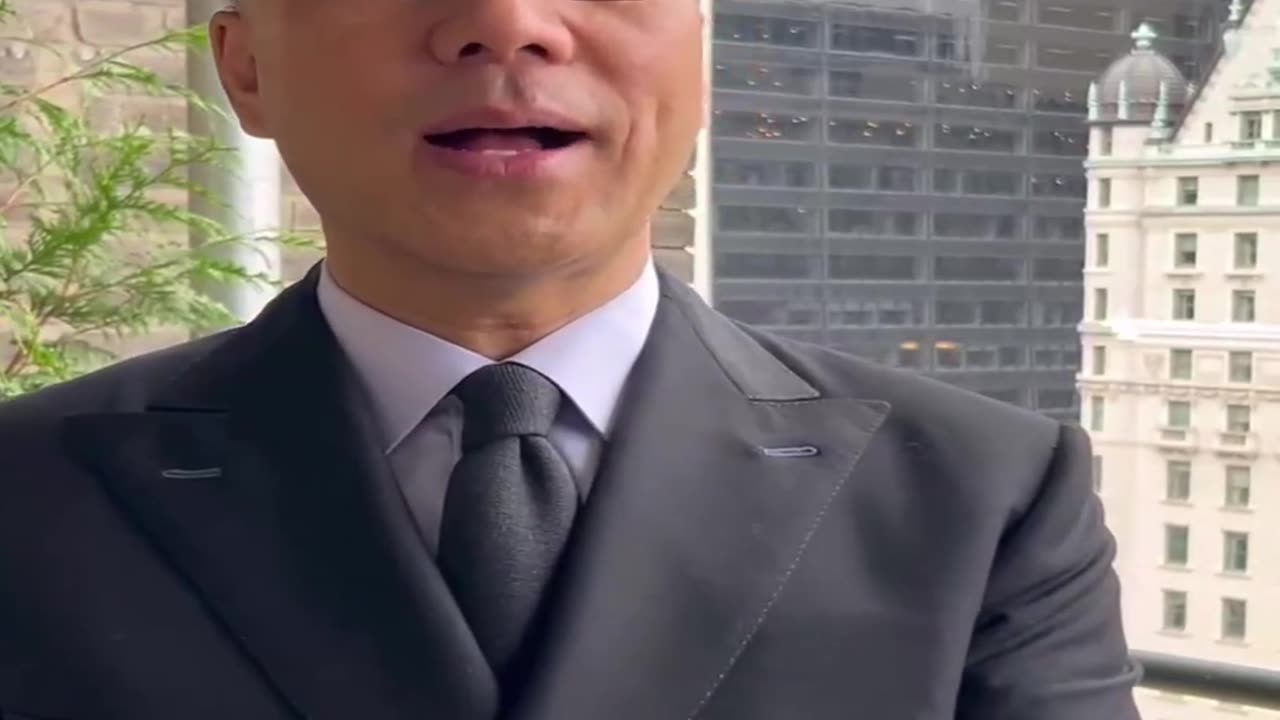 20221111文贵先生GETTR¹: #中共国隔离清零:这两天所谓感染人数1万多个,是给极端政策找借口,一天100万都不止。#拉风箱,松松紧紧就是现代商鞅战略。