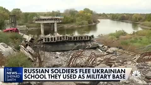 Russians dig in to defend Kherson, in southern Ukraine