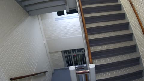 3895FHOB05Stair7_2021-01-05_20h18min18s427ms.mp4