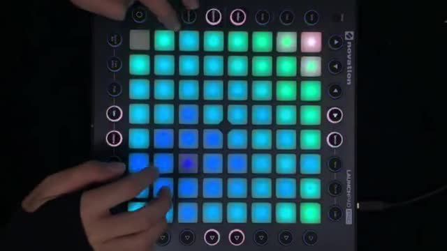 Electric music--See Tinh