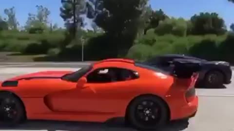 VIPER VS FERRARI