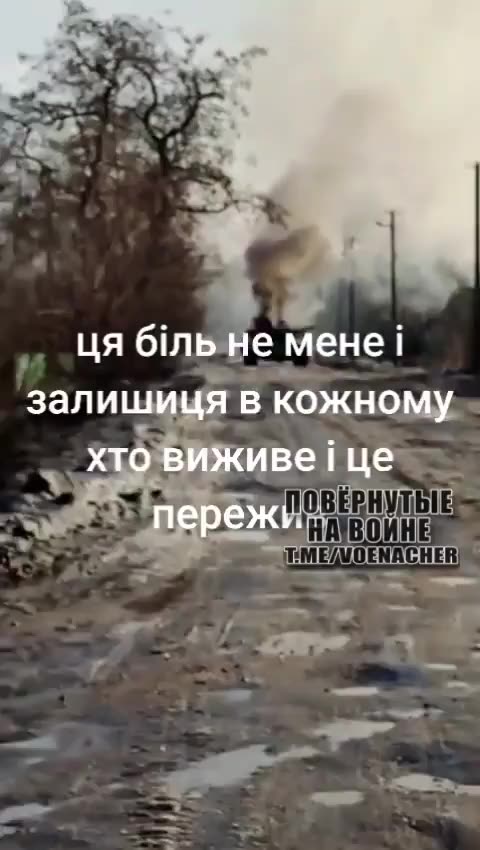 Ukrainian T-64BV explodes, recorded by nearby Ukrainian soldier