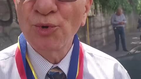 Protest la Colegiul Medicilor Argeș pt. susținerea medicului Hagima Gianina (News România; 22.06.2022)