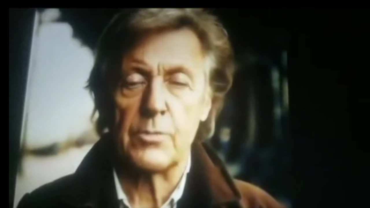 PAUL MCCARTNEY DIED IN 1966!' OR DID HE ?