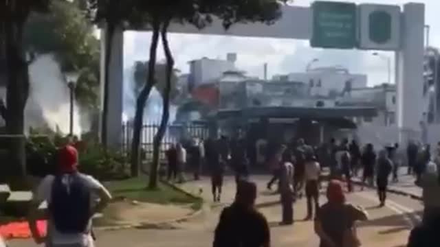 Se registran nuevos disturbios este jueves en la UIS
