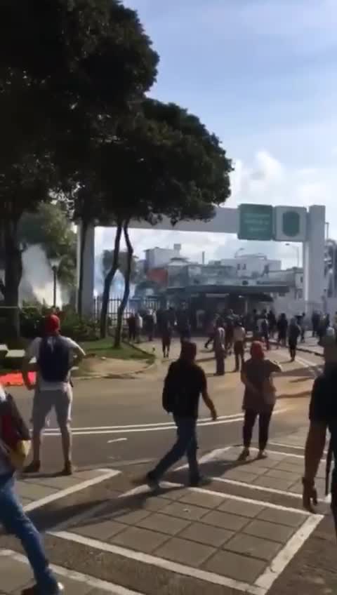 Se registran nuevos disturbios este jueves en la UIS