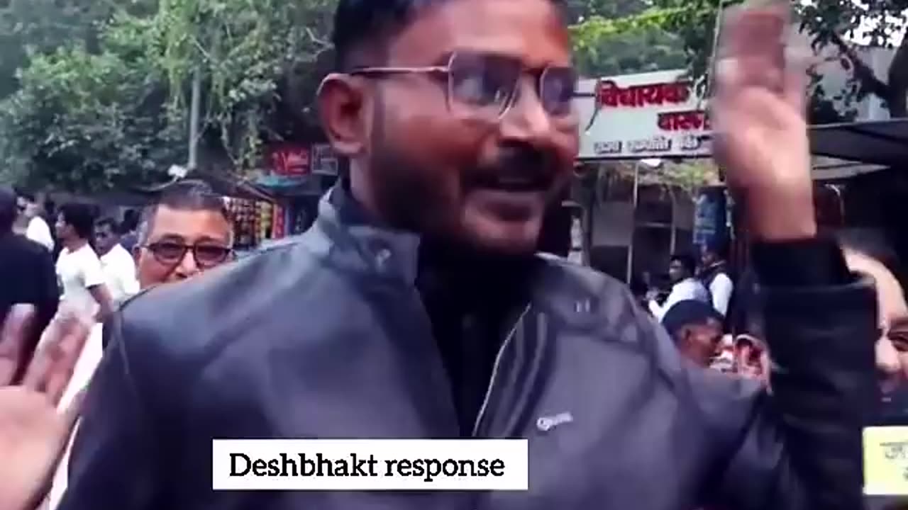 Sacha Deshbhakt 😂😂😂