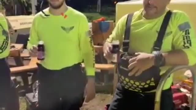 Florida Rescuers Make the Shabbat Prayers Over the Wine During the Rescue Mission