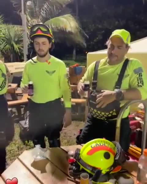 Florida Rescuers Make the Shabbat Prayers Over the Wine During the Rescue Mission