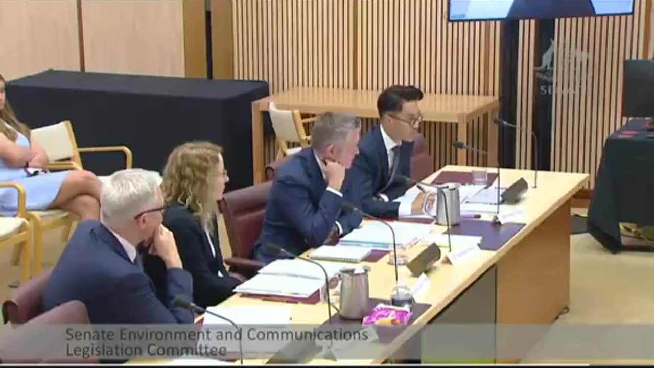 Senator Matt Canavan asks “how Snapchat is ban but WhatsApp isn’t.”