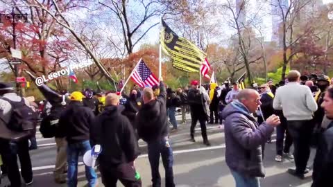 LOVE MY NYC PATRIOTOS HOLDING THE LINE!!!