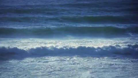 Ocean Waves Moving _ 4K Relaxing Screensaver