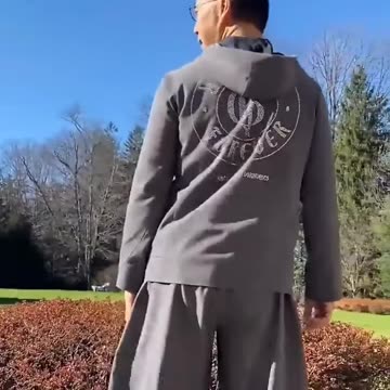 20201129文贵先生GETTR：尊敬的战友们好，你们健身了吗？你们传播CCP病毒……香港危机真相了吗？一切都已经开始！