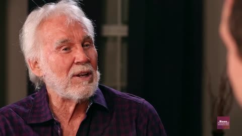 Kenny Rogers no longer flips houses | Rare Country