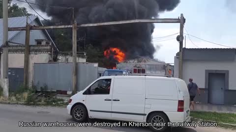 Russian warehouses were destroyed in Kherson near the railway station