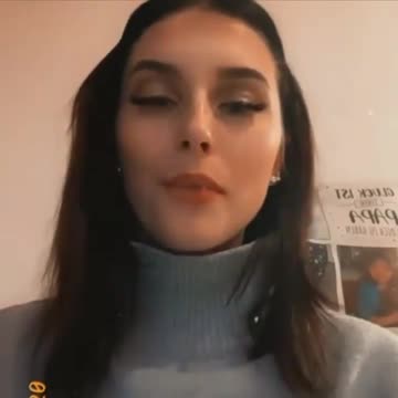 Gorgeous Smoking Girls (MUST WATCH)