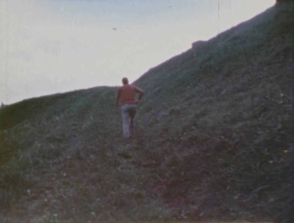 UFO above Eduard "Billy" Meier - Clip of Super 8 film footage