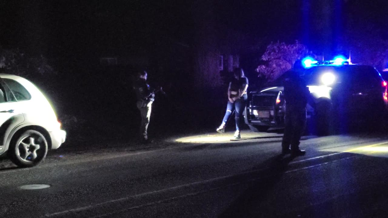 DRUNK LADY DOES NOT WANT TO BE FILMED