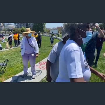 Black adults show antifa they are a bunch of children
