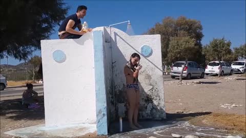 Funny Shampoo prank on beach 2021