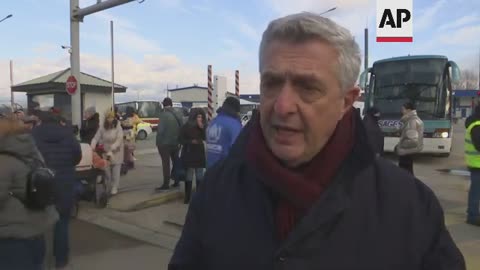 Grandi in Moldova calls for refugee influx help