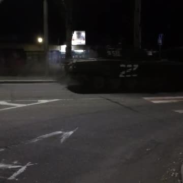 Ο Ρωσικός στρατός προσπαθεί να εξουδετερώσει νάρκες πέταλα 3