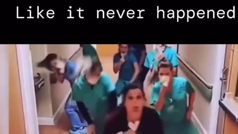 ENFERMEROS Y MEDICOS BURLANDOSE Y BAILANDO EN LOS HOSPITALES DURANTE LA PLANDEMIA