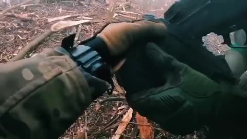 Incredible Combat Music Video from a Ukrainian Machine Gunner