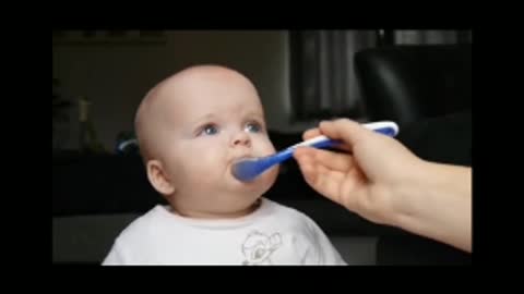 CUTE BABY LOVES FOOD / Funny & Sweet Baby Eating