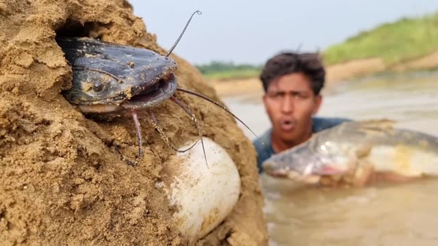 Amazing village fishing video