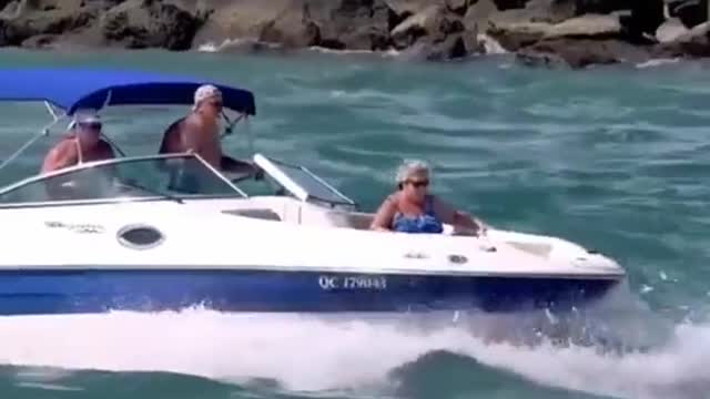 grandma's cool & funny Boating